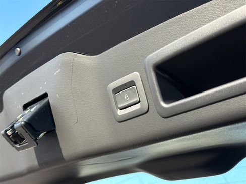 New 2026 MAZDA MAZDA3 s image 9