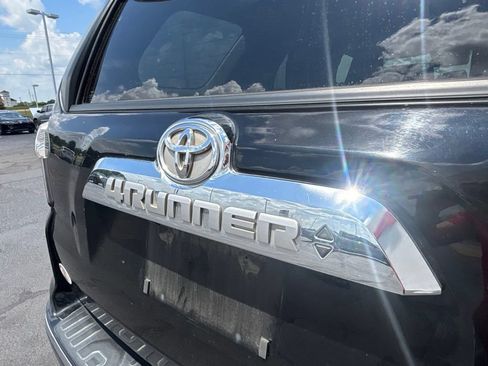 Used 2021 Toyota 4Runner Limited RWD image 34