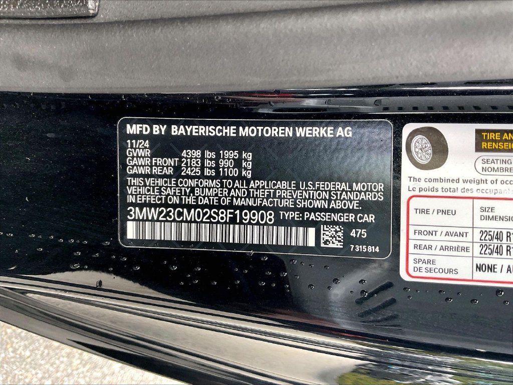 Used 2025 BMW 230i Coupe w/ M Sport Package RWD image 32