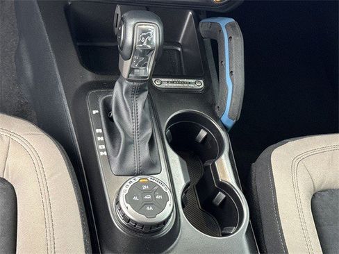 Used 2022 Ford Bronco Wildtrak image 20