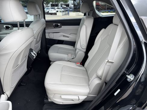 Used 2023 Kia Sorento X-Line EX AWD/4WD image 14