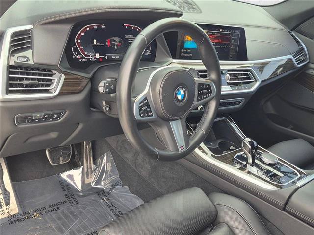 Used 2023 BMW X5 sDrive40i w/ M Sport Package RWD image 10