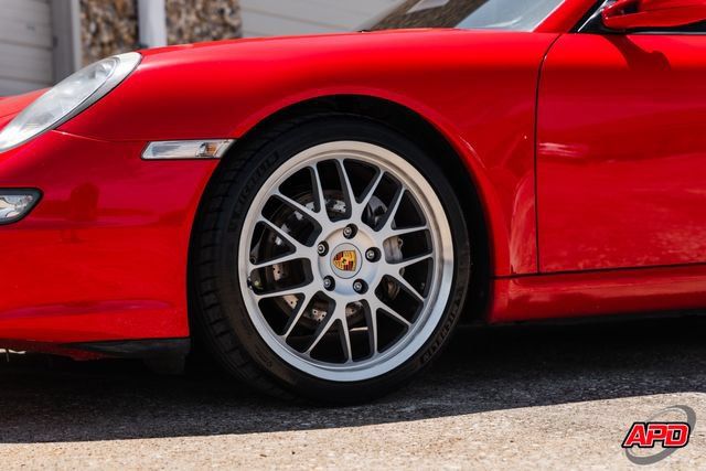 Used 2006 Porsche 911 Carrera RWD image 48