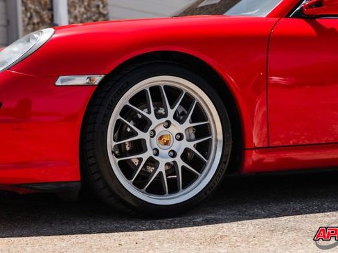 Used 2006 Porsche 911 Carrera RWD image 48