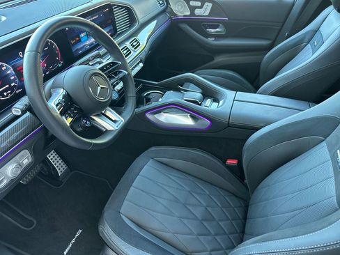 Certified 2025 Mercedes-Benz GLE 53 AMG 4MATIC image 11