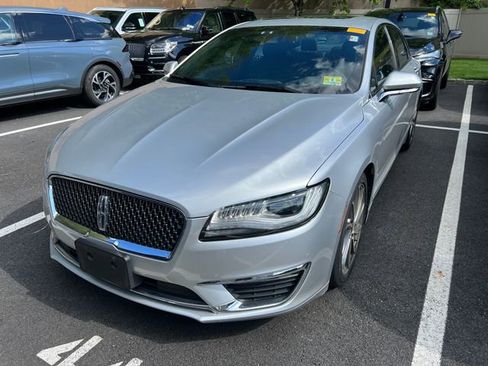 Used 2019 Lincoln MKZ Reserve w/ Reserve Plus Package AWD/4WD image 2