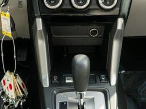 Used 2018 Subaru Forester 2.5i Premium w/ All-Weather Package image 18