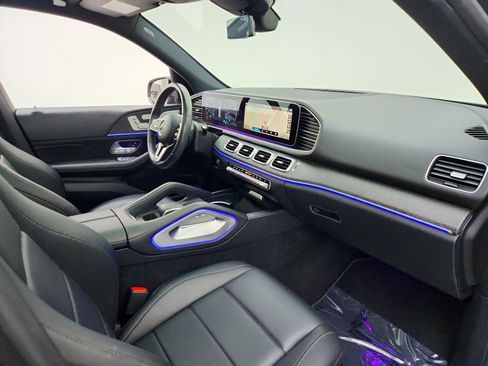 Certified 2022 Mercedes-Benz GLE 350 4MATIC w/ Premium Package image 29
