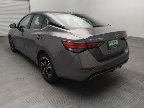 Used 2025 Nissan Sentra SV FWD image 5