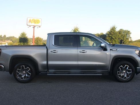 Used 2026 GMC Sierra 1500 SLT w/ SLT Premium Plus Package AWD/4WD image 8