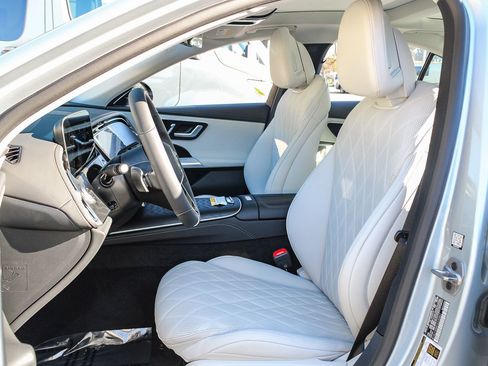 New 2026 Mercedes-Benz E 450 4MATIC Sedan image 17