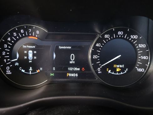 Used 2019 Lincoln MKC Reserve w/ MKC Climate Package FWD image 4