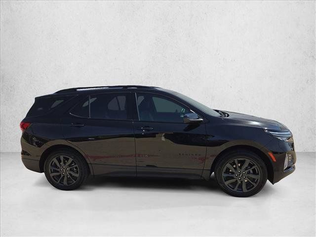 Certified 2023 Chevrolet Equinox RS FWD image 4