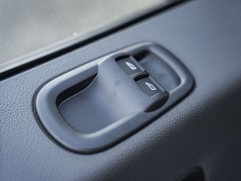 New 2026 Ford Transit 250 148 Medium Roof w/ Load Area Protection Package image 32