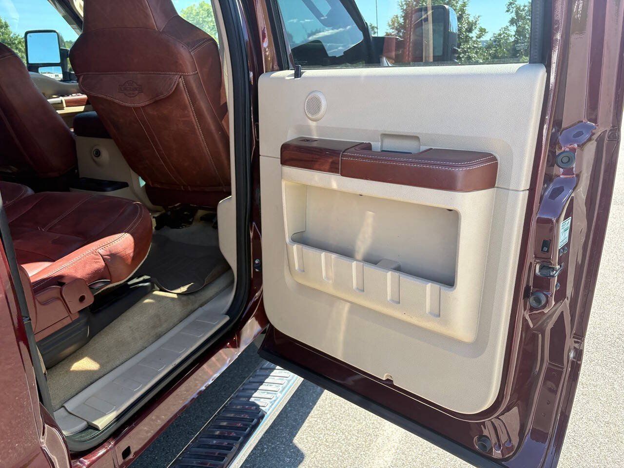 Used 2009 Ford F450 Lariat AWD/4WD image 15