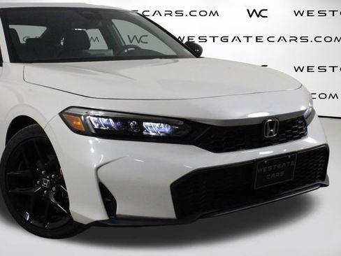 Used 2025 Honda Civic Sport image 38