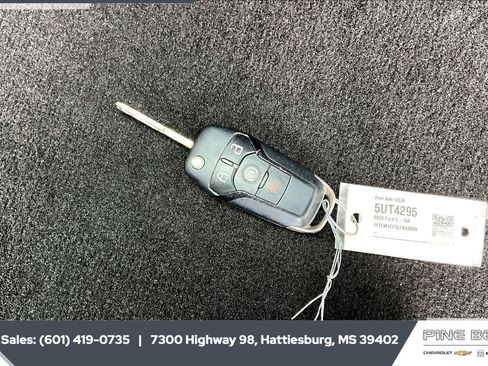 Used 2020 Ford F150 XLT w/ Equipment Group 302A Luxury AWD/4WD image 10