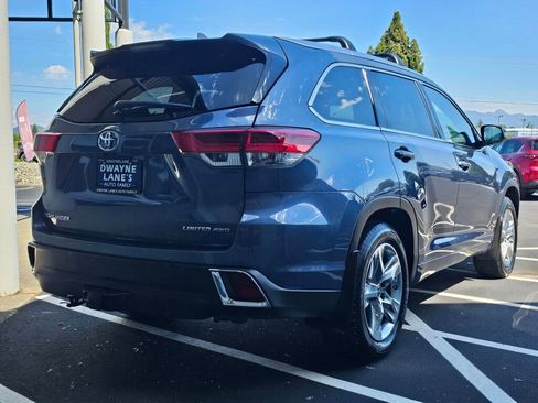 Used 2018 Toyota Highlander Limited AWD/4WD image 5