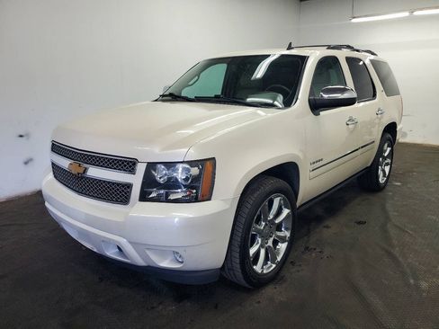Used 2014 Chevrolet Tahoe LTZ RWD image 1