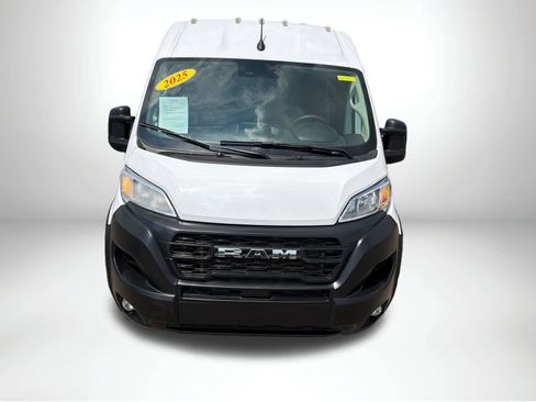 Used 2025 RAM ProMaster 2500 w/ Convenience Group FWD image 10