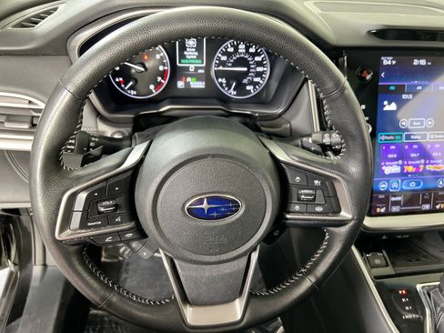 Used 2022 Subaru Outback Limited image 11