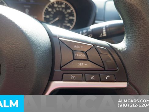 Used 2024 Nissan Altima 2.5 SV image 11