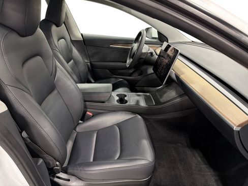 Certified 2023 Tesla Model 3 Standard Range RWD image 13