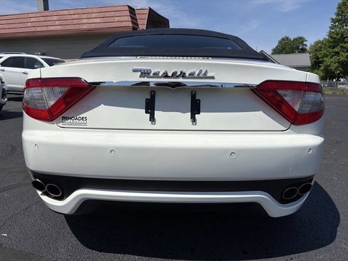 Used 2013 Maserati GranTurismo Convertible RWD image 4