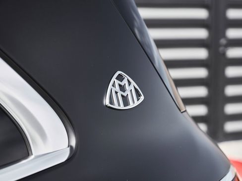 Used 2024 Mercedes-Benz Maybach GLS 600 Maybach GLS 600 image 11