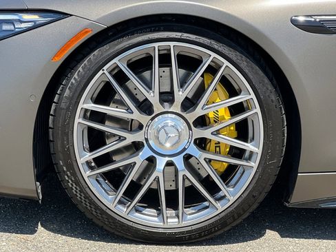 Used 2022 Mercedes-Benz SL 55 AMG 4MATIC image 11