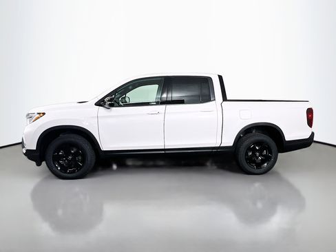 New 2026 Honda Ridgeline Black Edition image 4