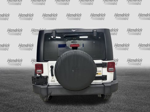 Used 2013 Jeep Wrangler Sport image 9