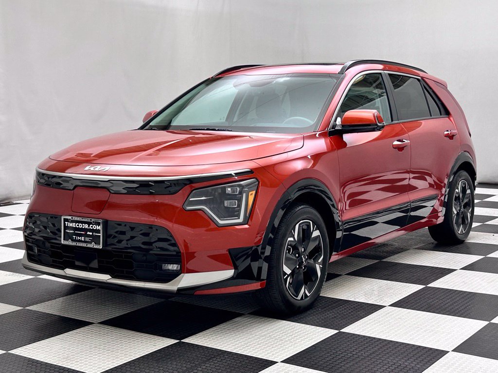 Used 2023 Kia Niro Wave FWD image 4