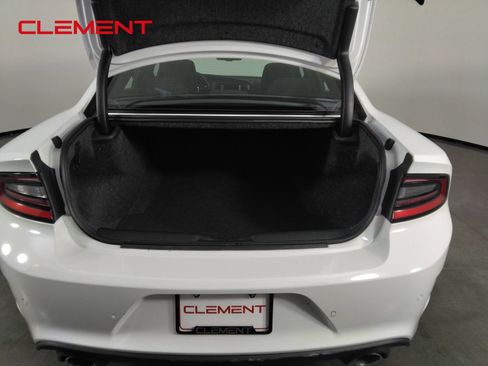 Used 2023 Dodge Charger R/T w/ Blacktop Package RWD image 9