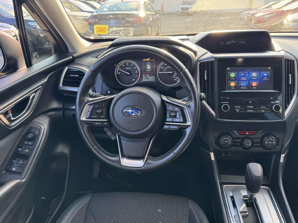 Used 2023 Subaru Forester Premium AWD/4WD image 18