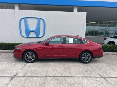 Used 2024 Honda Accord EX image 5