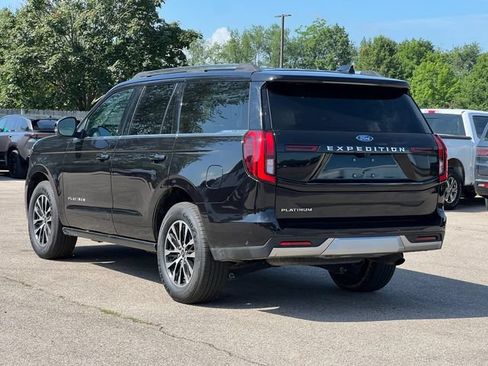 Used 2025 Ford Expedition Platinum AWD/4WD image 10