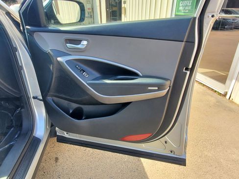 Used 2016 Hyundai Santa Fe Sport image 21
