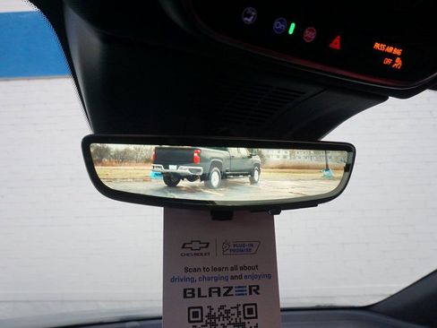 New 2026 Chevrolet Blazer EV SS image 18