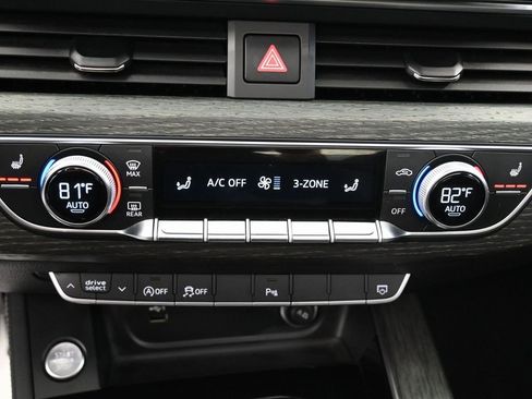 Used 2022 Audi A4 2.0T Premium Plus w/ Premium Plus Package image 28