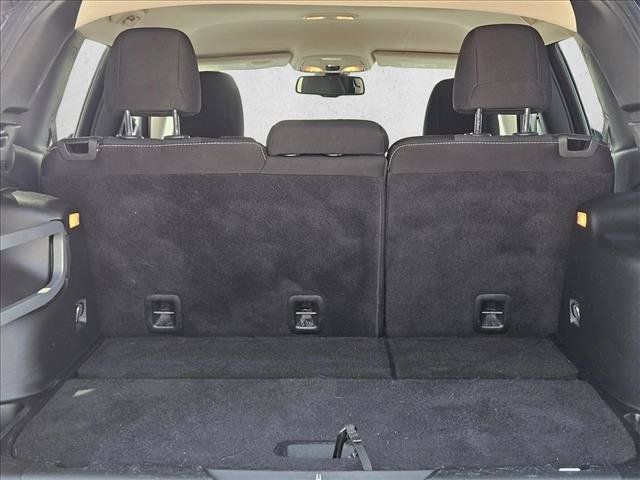 Used 2015 Jeep Cherokee Latitude w/ Comfort/Convenience Group FWD image 6