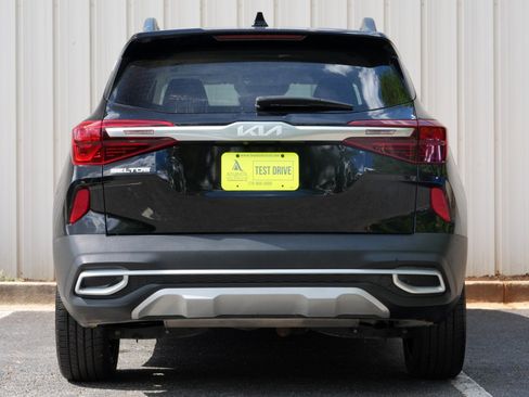 Used 2022 Kia Seltos Nightfall Edition AWD/4WD image 10