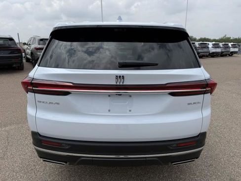 New 2026 Buick Enclave Preferred w/ Super Cruise Package FWD image 8