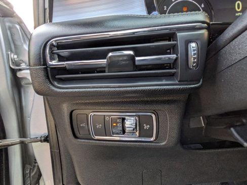 Used 2020 Lincoln Corsair AWD w/ Premium Package image 20