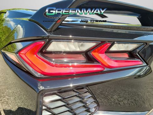Used 2022 Chevrolet Corvette Stingray Preferred Conv w/ Z51 Performance Package RWD image 28