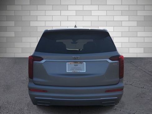 Used 2024 Cadillac XT6 Premium Luxury w/ Technology Package AWD/4WD image 4