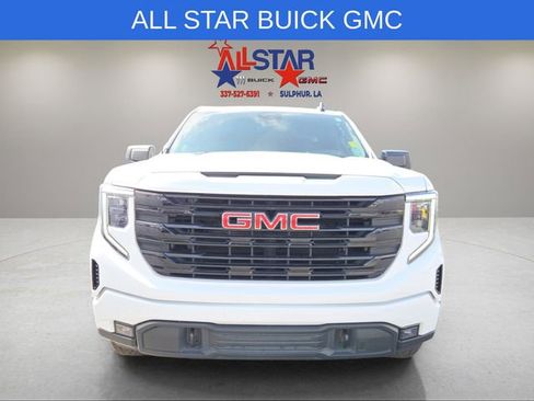 Used 2023 GMC Sierra 1500 Elevation image 2