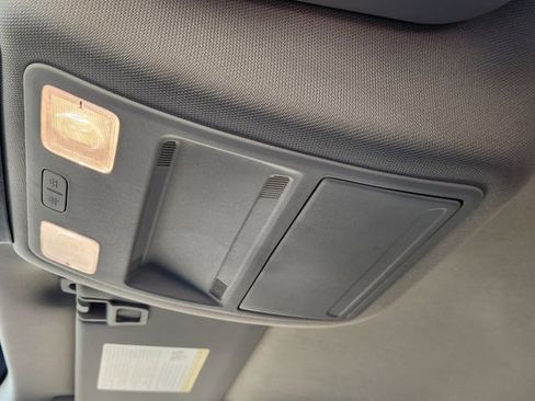 Used 2024 Ford Escape Active image 25