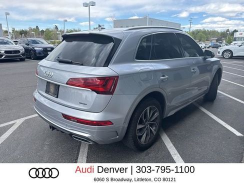Used 2023 Audi Q5 2.0T Prestige w/ Prestige Package image 3