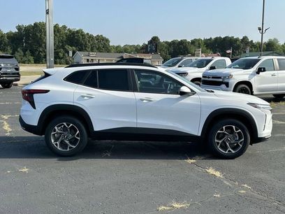 New 2025 Chevrolet Trax LT w/ Driver Confidence Package
